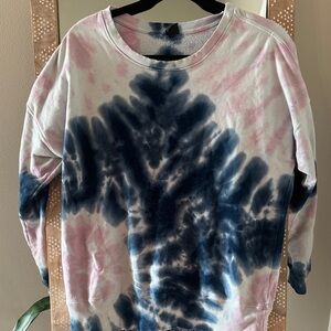 Tie-Dye Sweatshirt in Blue and Pink
